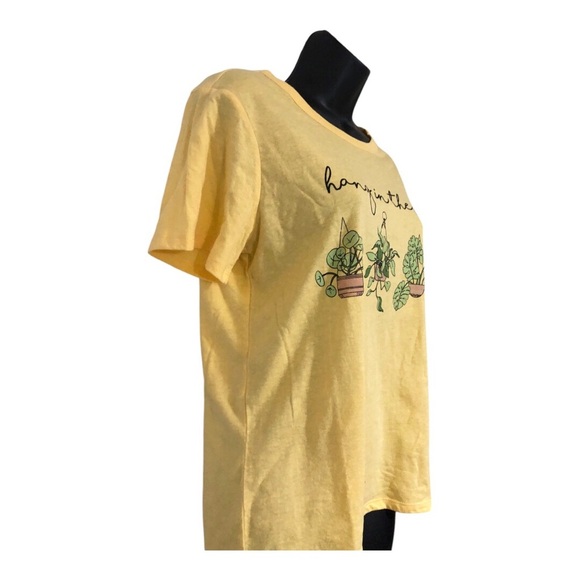 Yellow green plant and herbs hang in there graphic print t-shirt size small‎ new - Picture 4 of 7